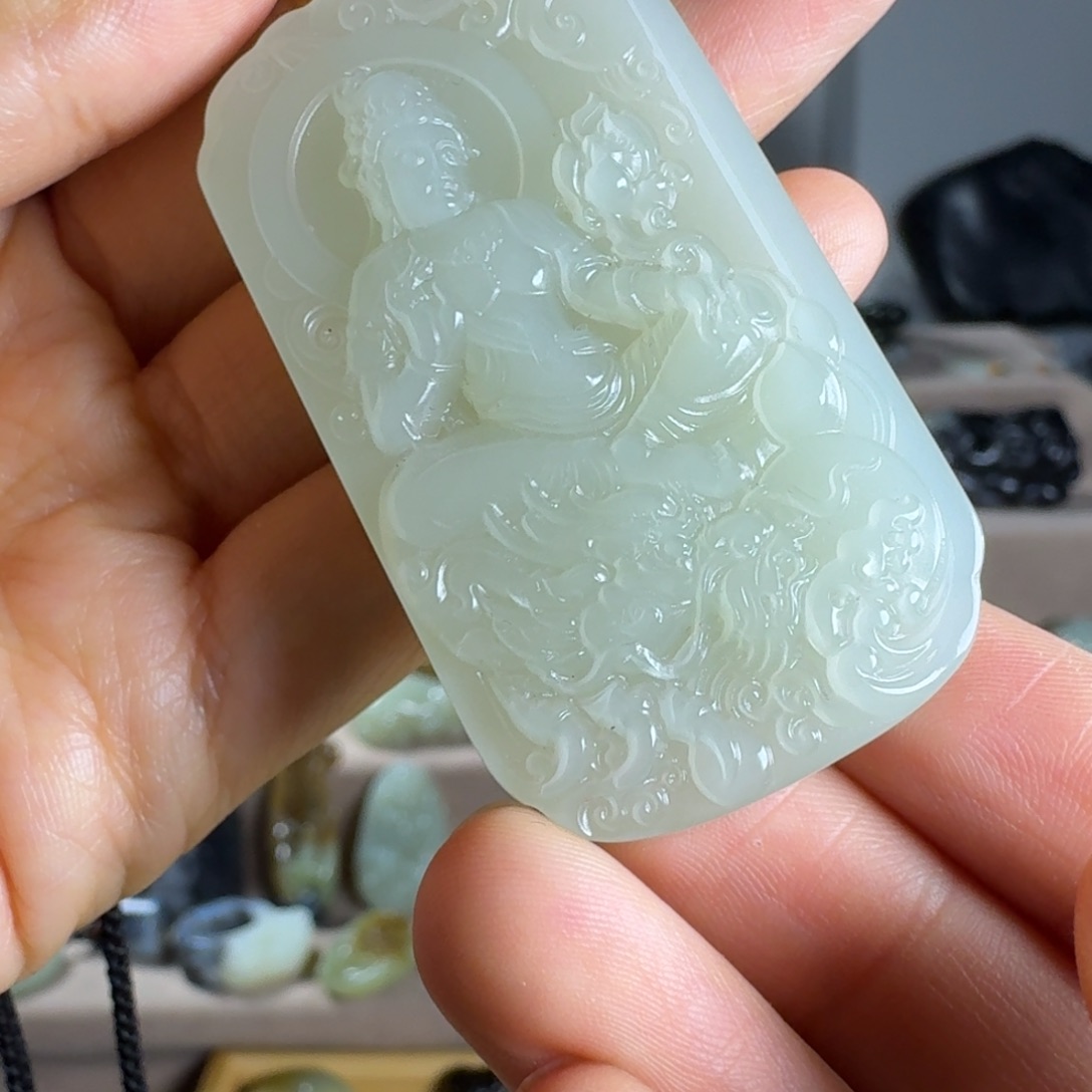 和田玉（糖玉）颈饰未镶嵌