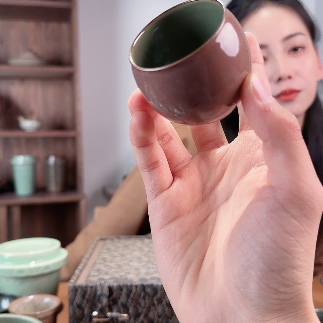 摆件瓷龙蛋杯双色釉