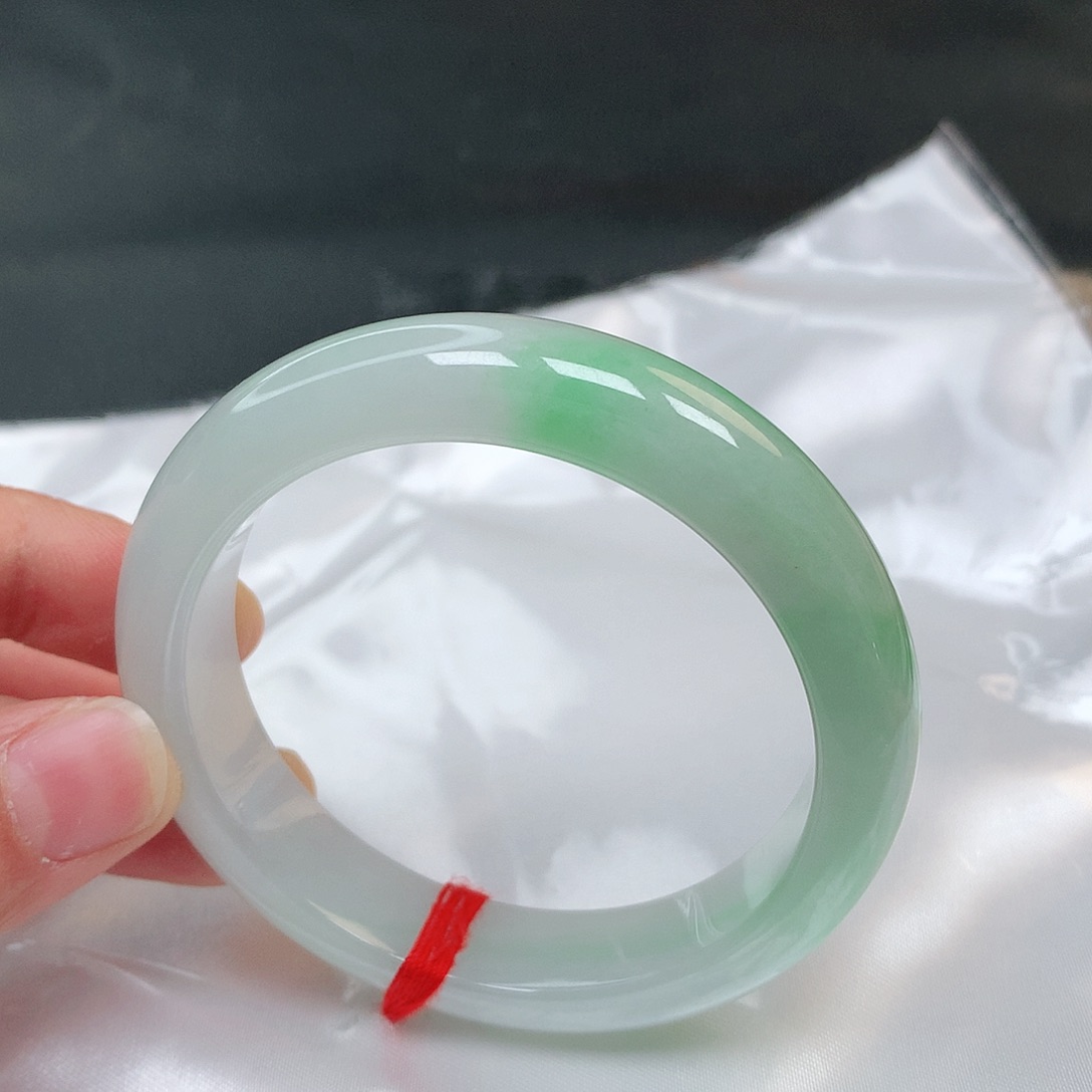 翡翠手镯未镶嵌253号