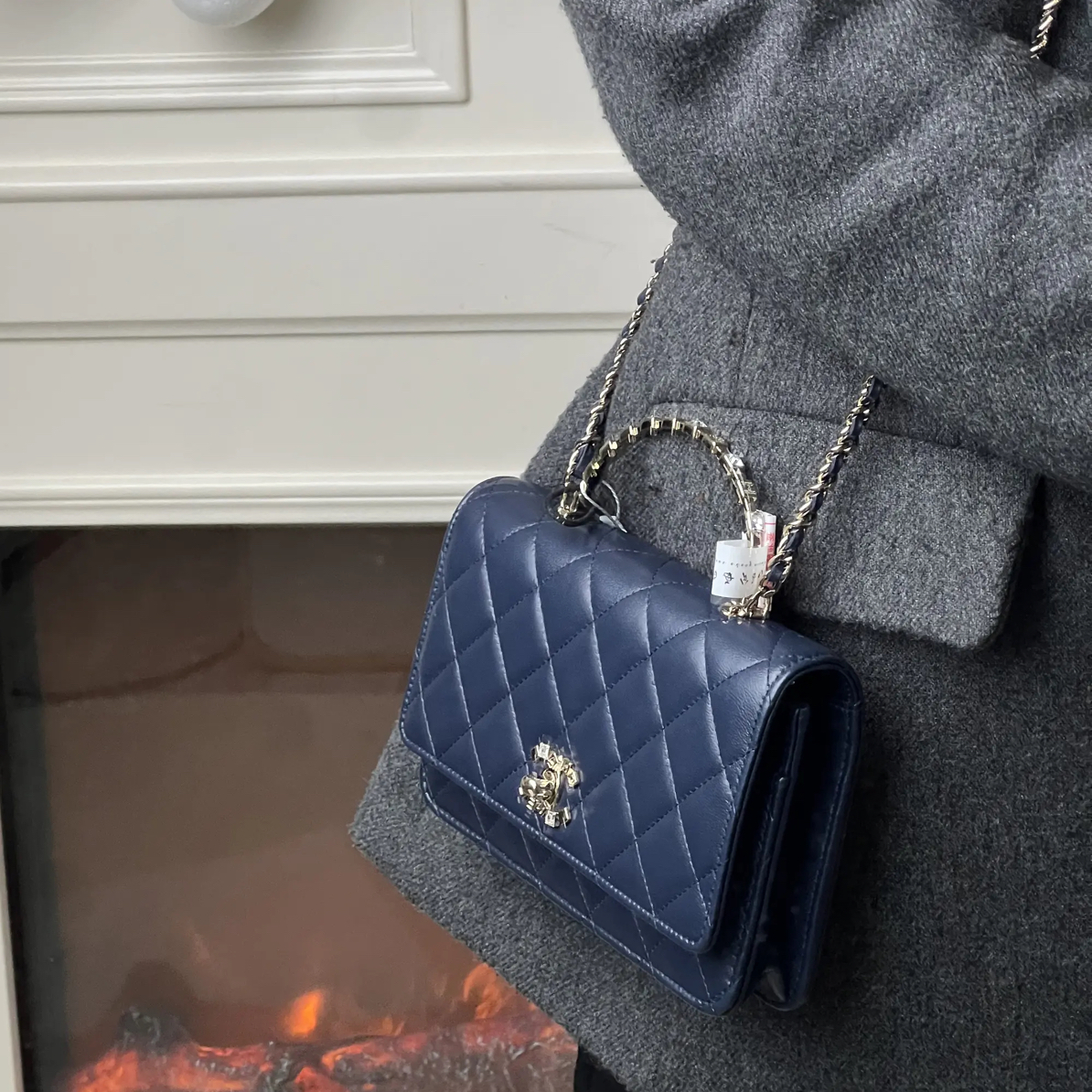 99新 Chanel/香奈儿 24p水钻手柄woc蓝金/优品