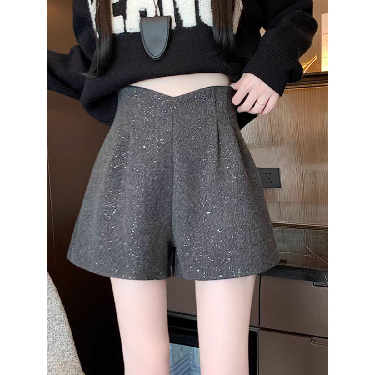 【龙爷女装】亮片短裤秋冬女高腰显瘦A字阔腿短裤3376