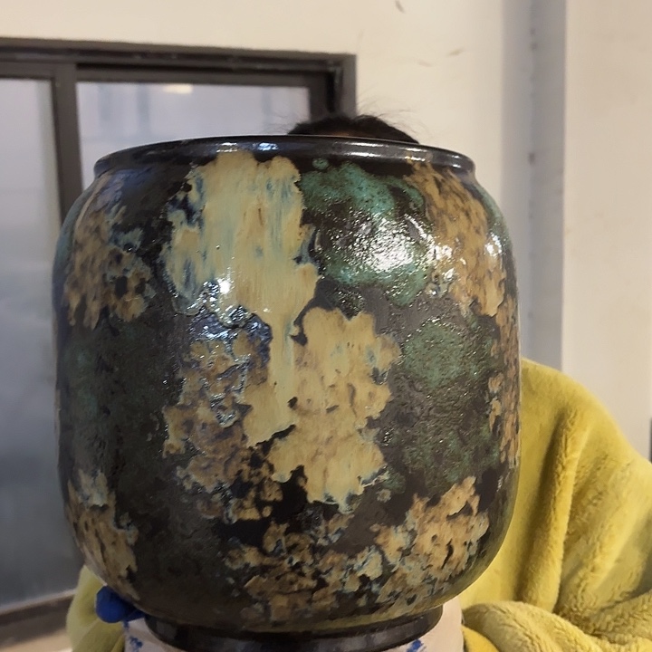 瑕疵高32口23花盆