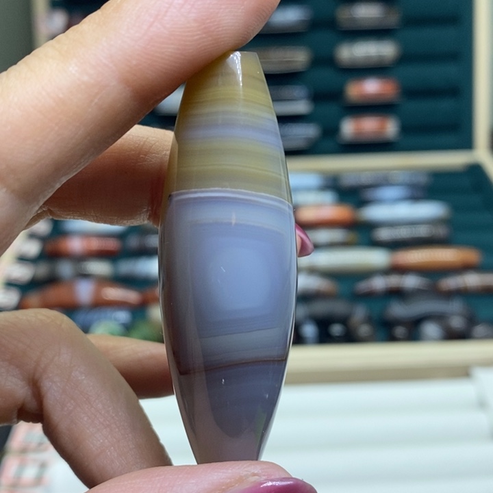 玛瑙/玉髓未镶嵌珠宝半成品