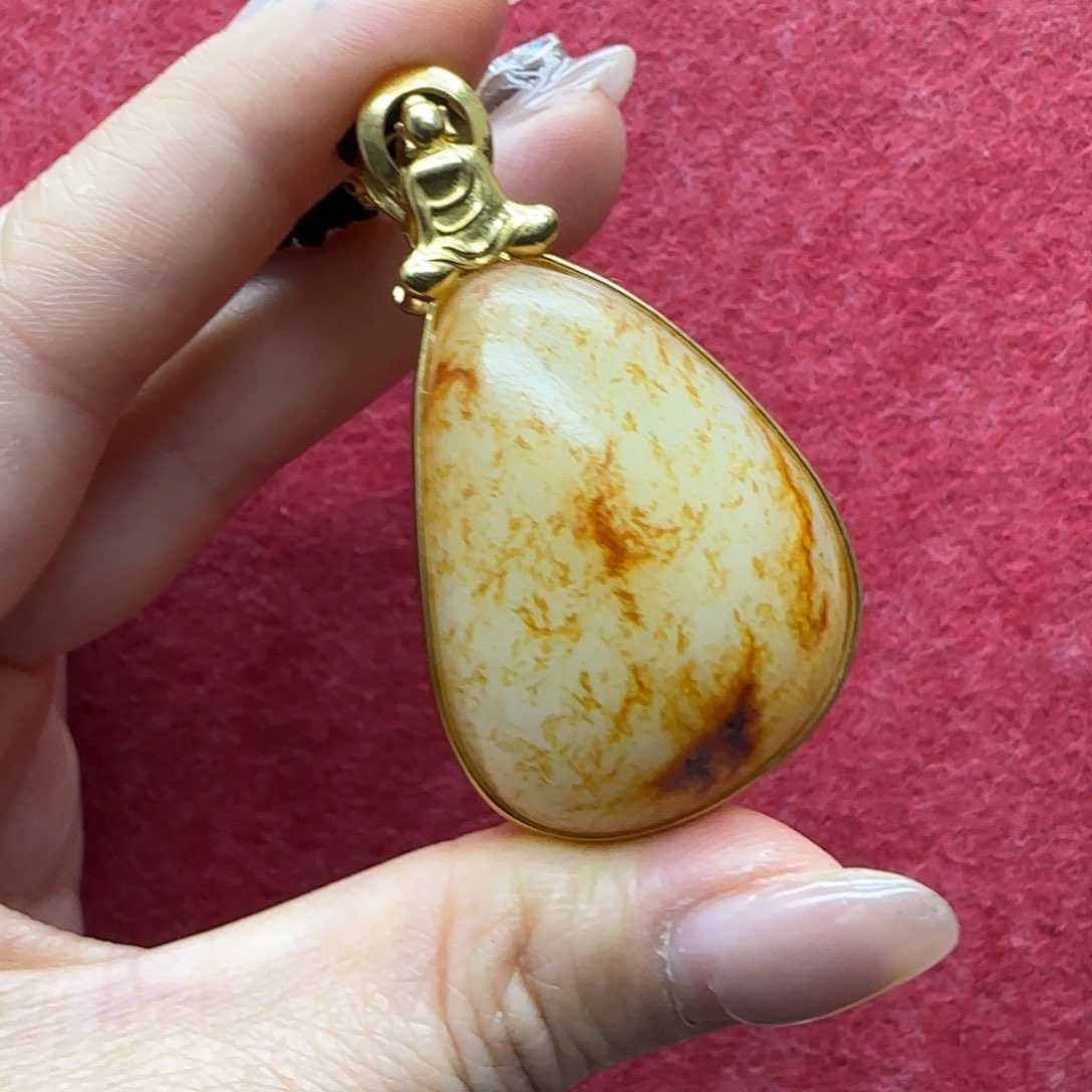 和田玉未镶嵌挂件