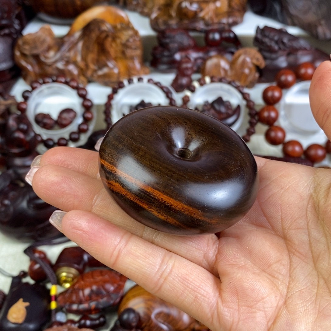 木老红木平安扣手把件