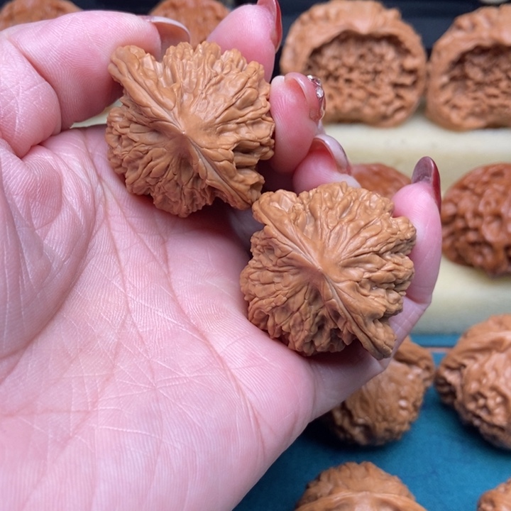 桃核吊坠麦穗虎头全41尺已打底