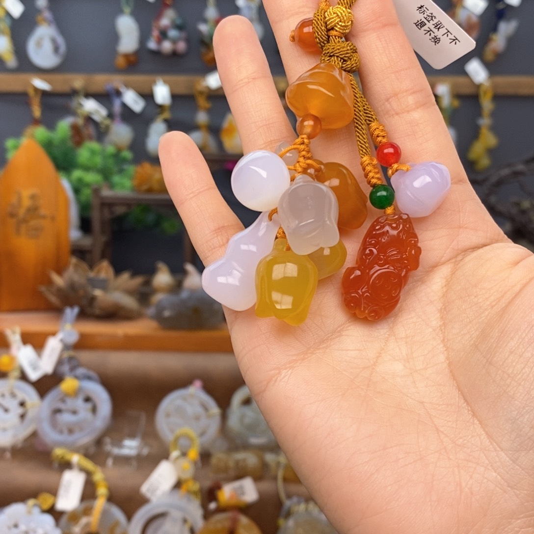 玛瑙/玉髓车挂未镶嵌666666666