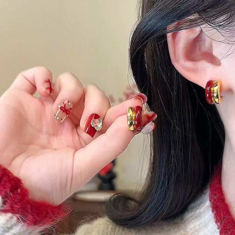 秋冬氛围感滴釉安哥拉红双拼色耳扣耳环饰品百搭ins