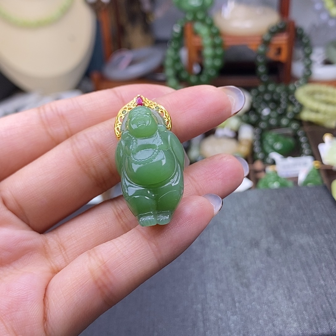 和田玉毕业级老矿料碧玉金镶逍遥佛未镶嵌