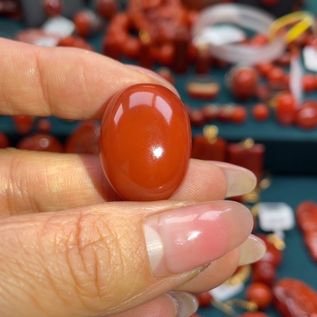 南红玛瑙未镶嵌原矿南红大蛋面