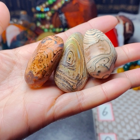 未镶嵌玛瑙/玉髓珠宝奇石妖**白