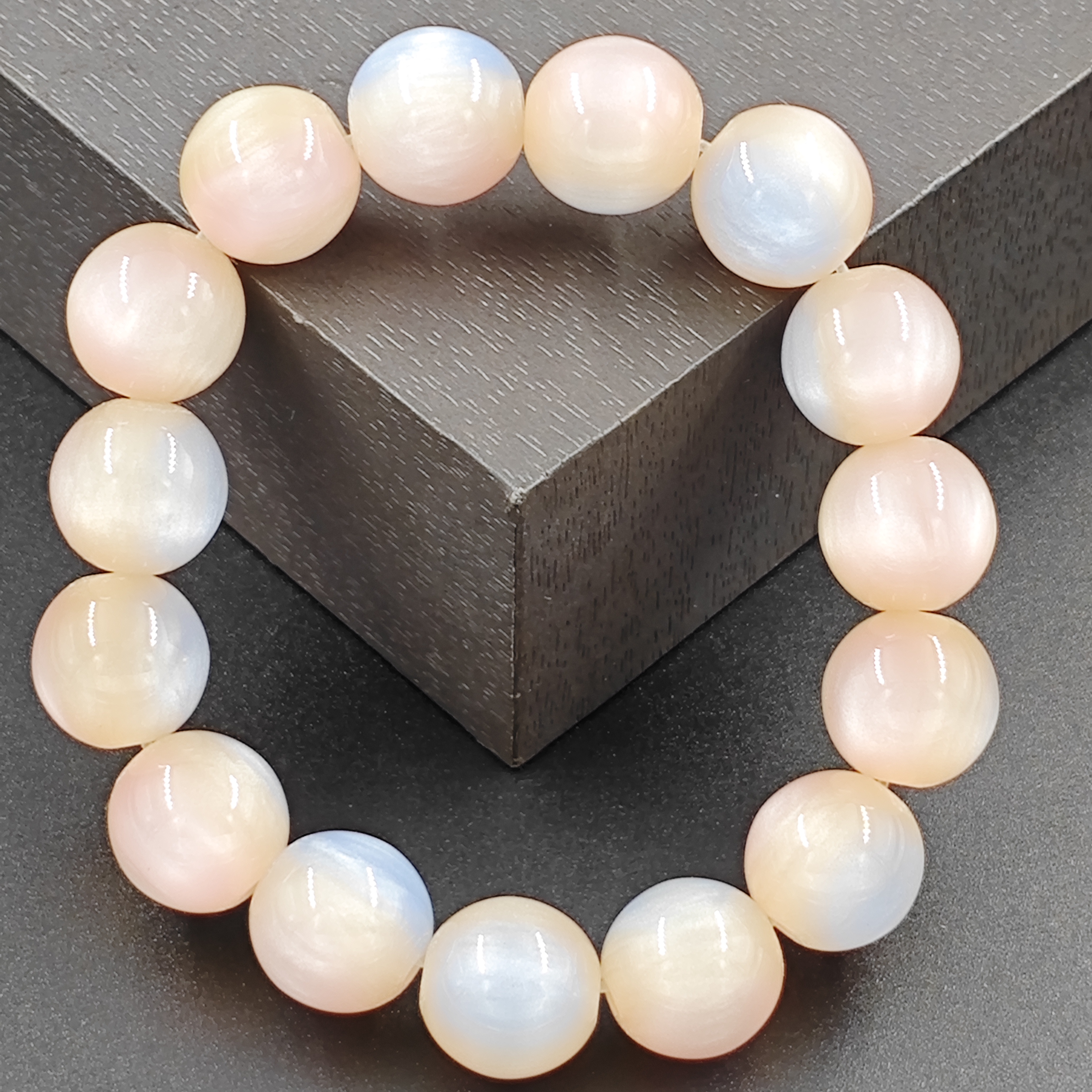 G051时尚百搭情侣款清新糖果色树脂手串手链