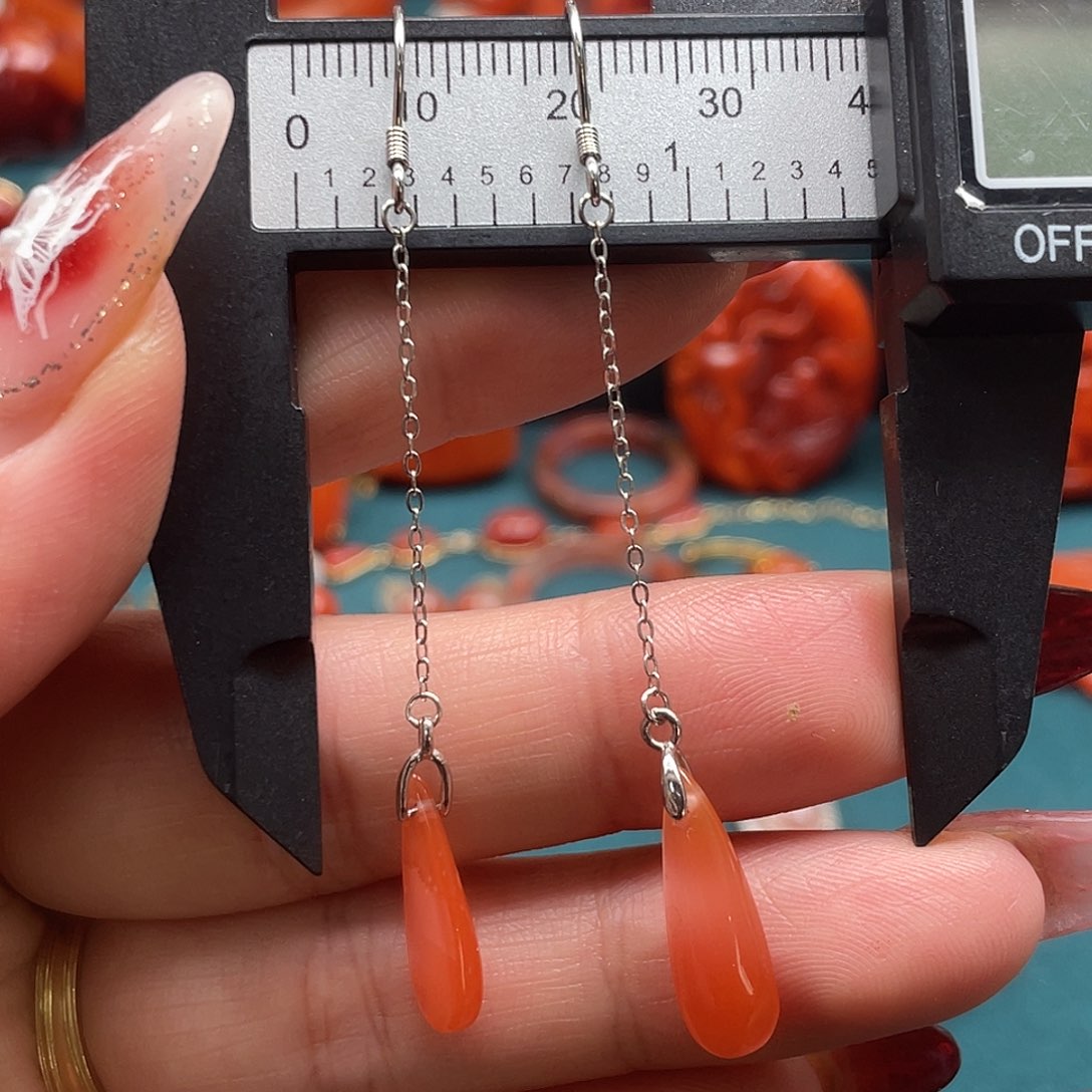 南红玛瑙川料南红耳钩银S925镶嵌