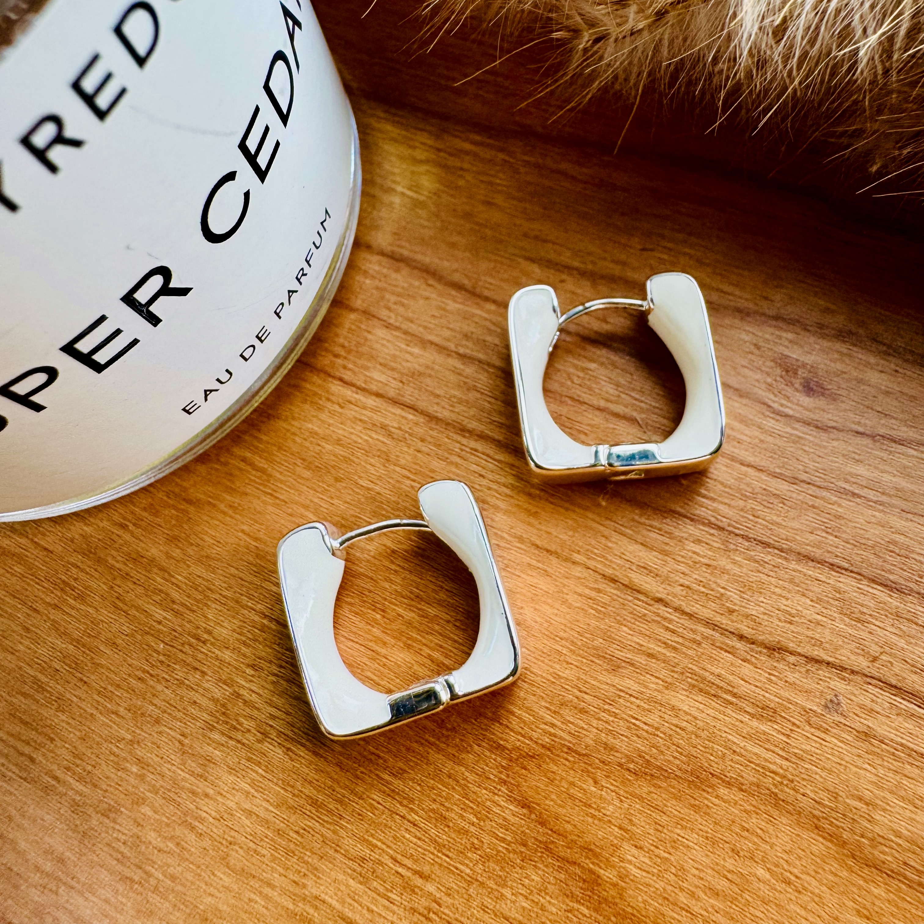 HEFY/HEFY 铜合金珐琅耳饰 复古简约个性E563