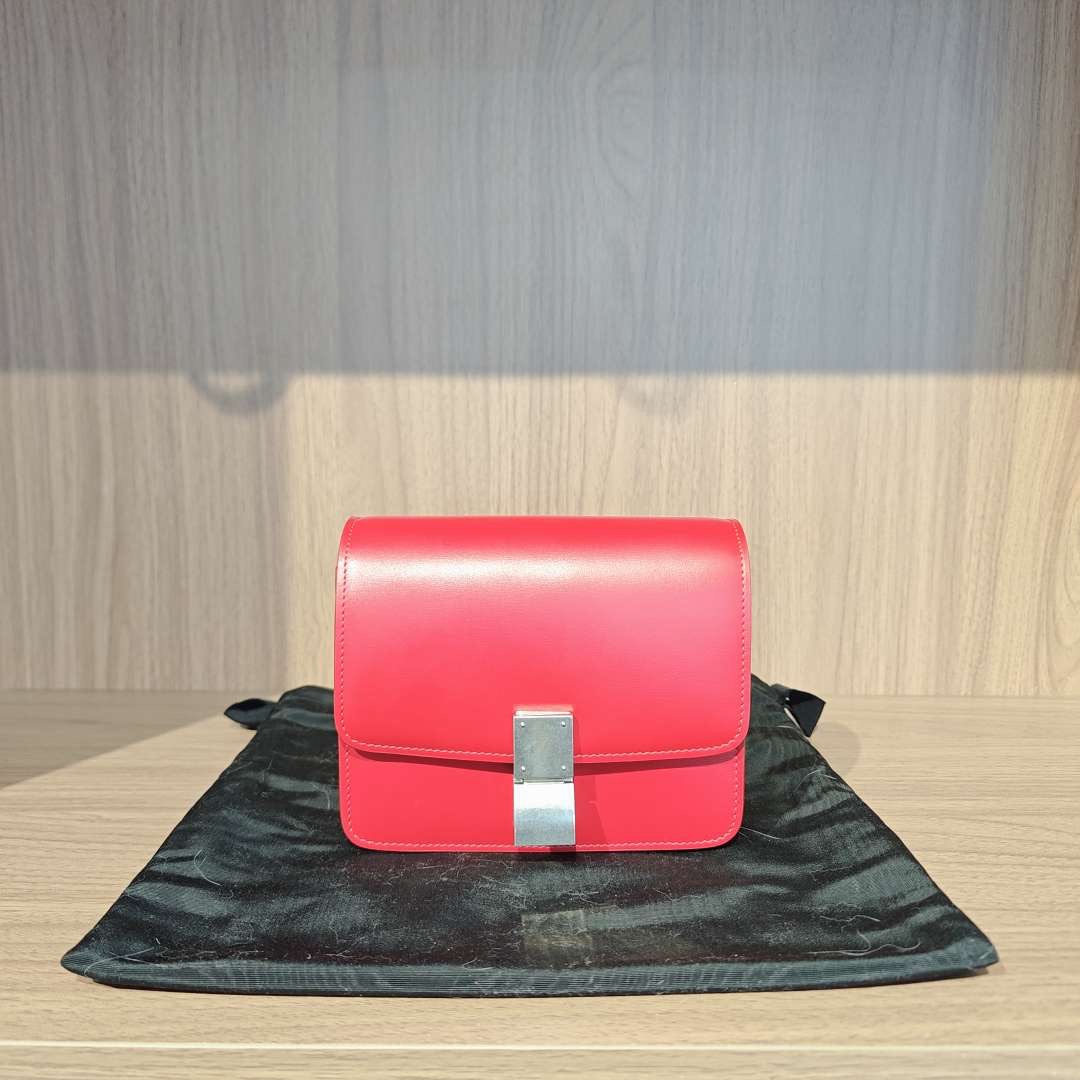 99新 Celine/思琳 赛琳/Celine  豆腐包红色 19年