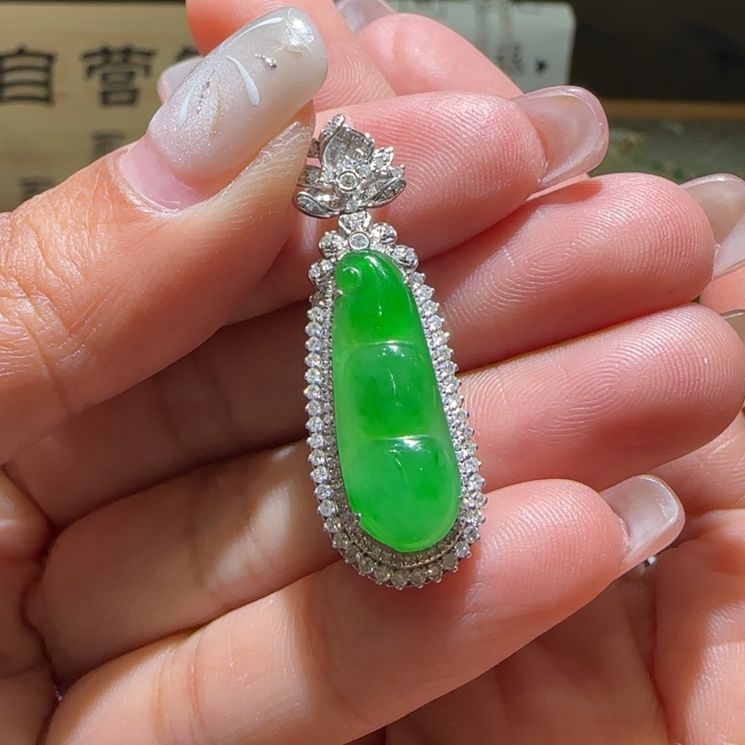【闪购商品】翡翠颈饰18K金镶嵌梦**影天然