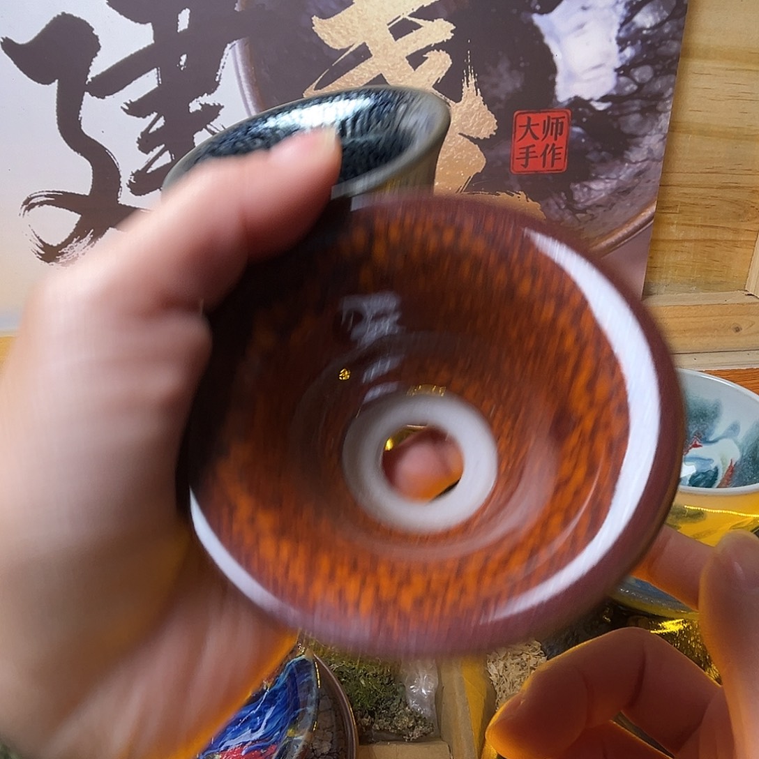 茶盏在这条街走起好难