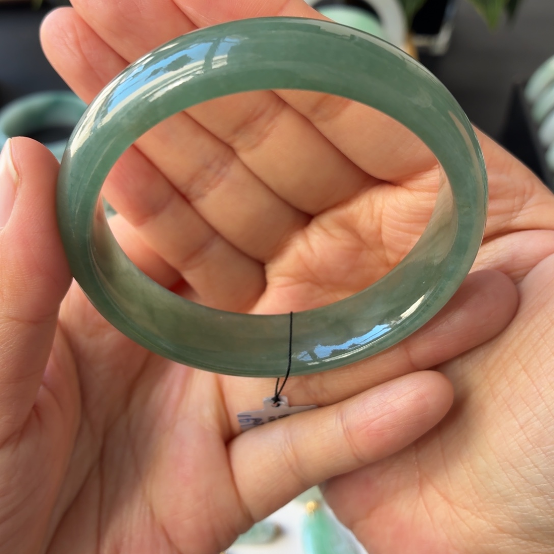 翡翠未镶嵌手镯天然