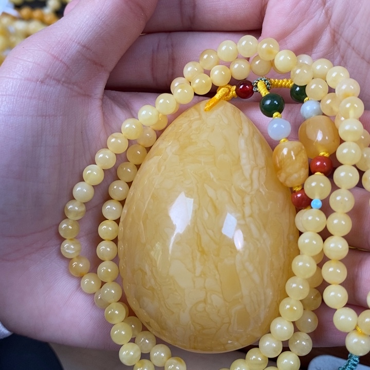 未镶嵌琥珀裸石水滴