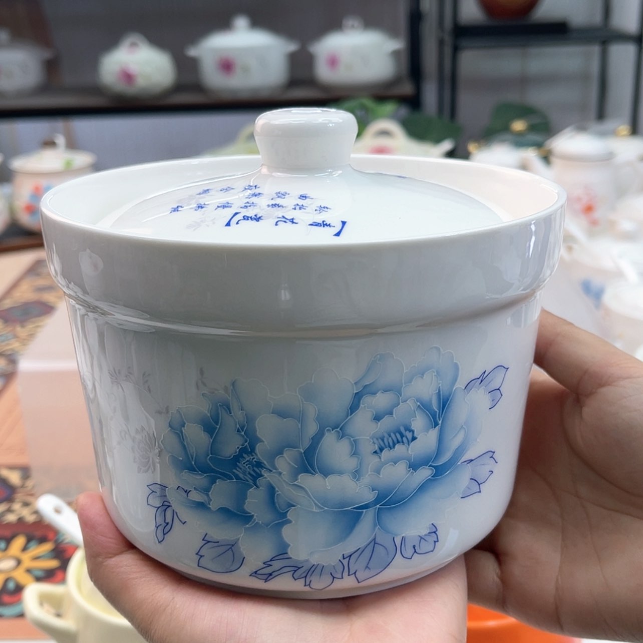 【闪购商品】瓷900毫升直身单盖炖盅青花瓷