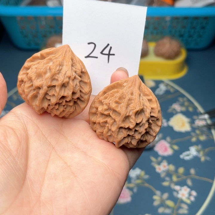 文玩核桃把件41龙门涧