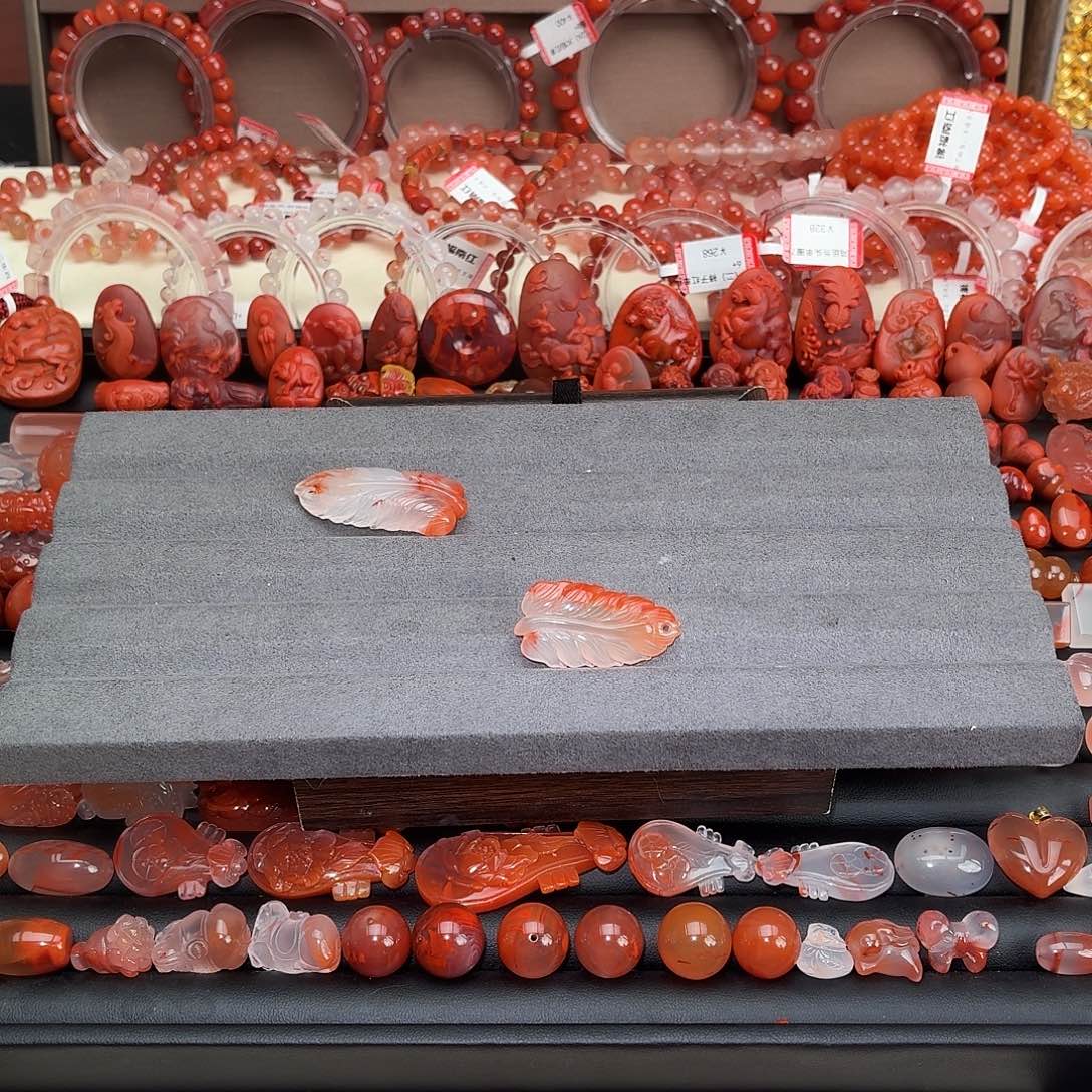 ****D南红玛瑙未镶嵌颈饰6