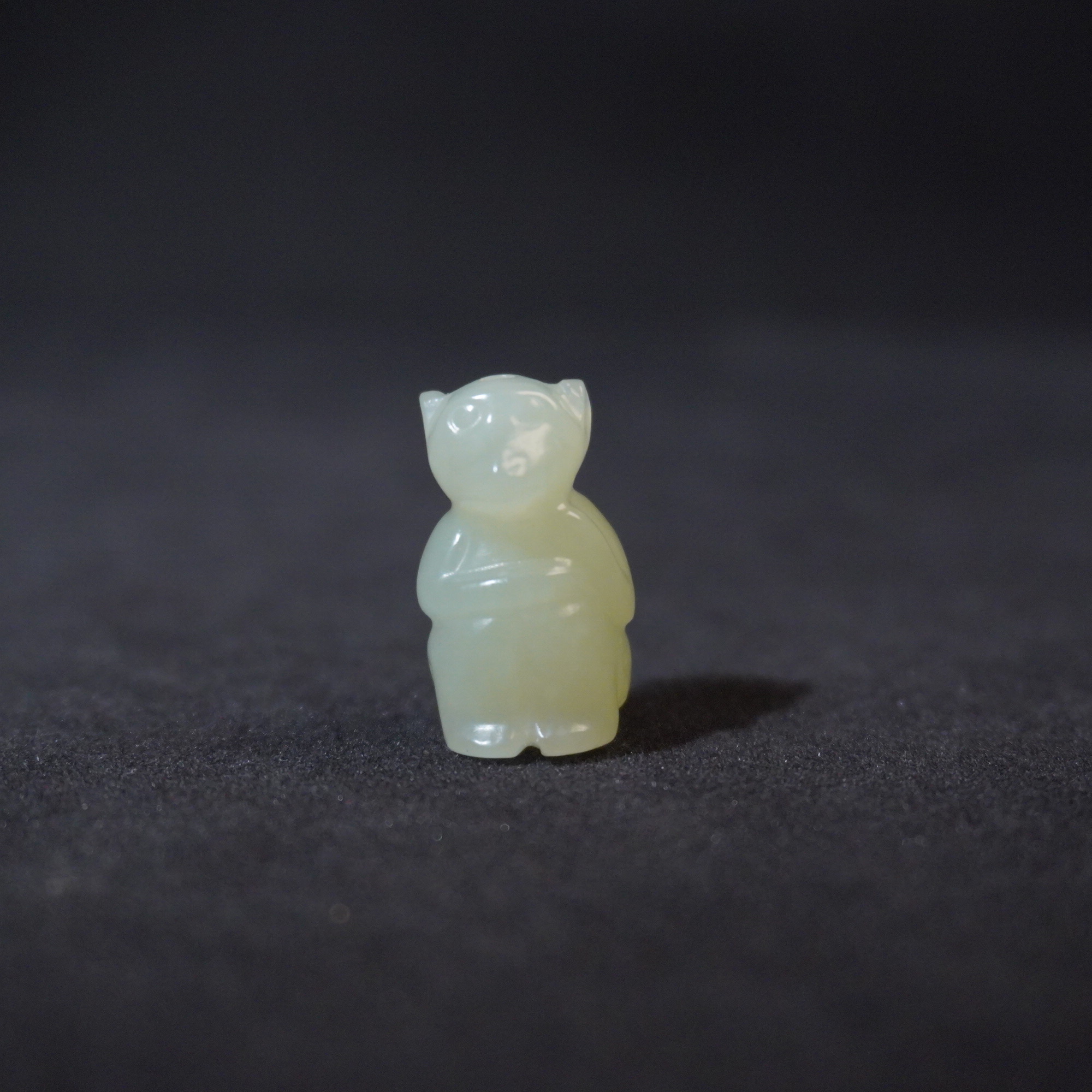 2NK54  清  和田玉灵猴