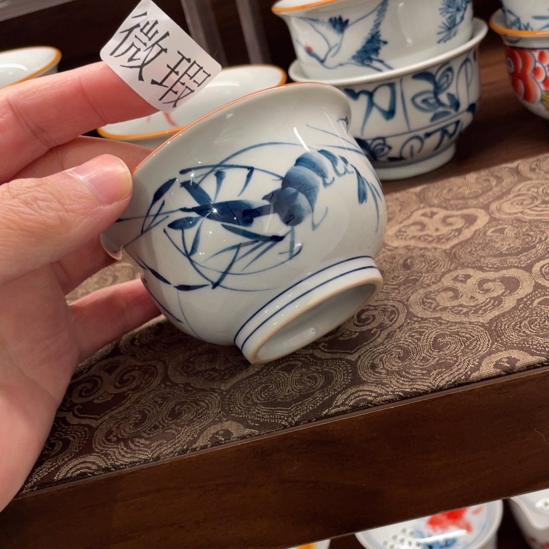 釉下手绘茶具微瑕