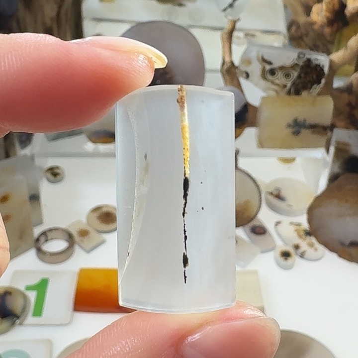 玛瑙/玉髓未镶嵌珠宝半成品