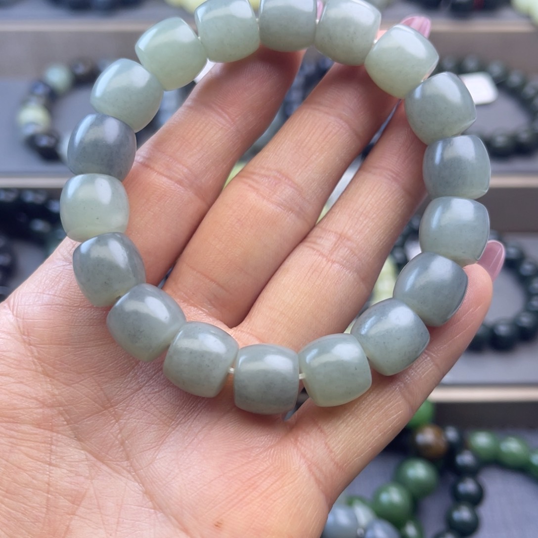 和田玉手链未镶嵌