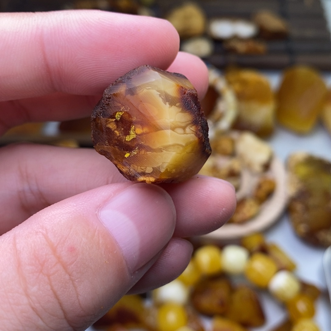 @****定制琥珀天然蜜蜡