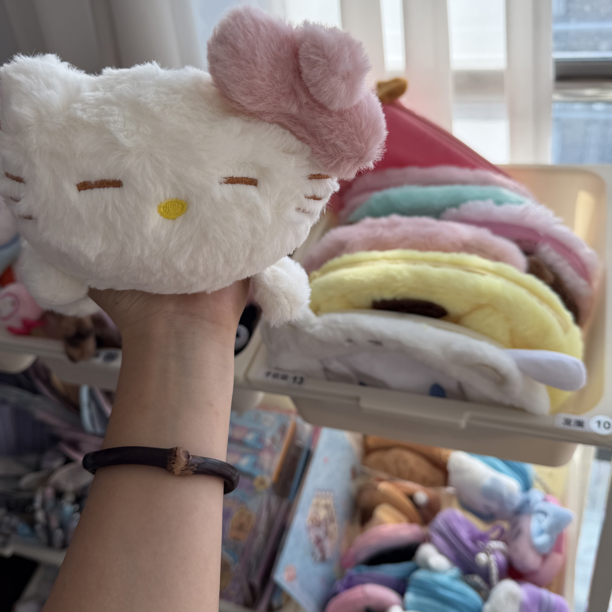 汁汁【盲勺】国内版盲勺 三丽鸥 卡通角色 毛绒玩偶 收藏盲盒