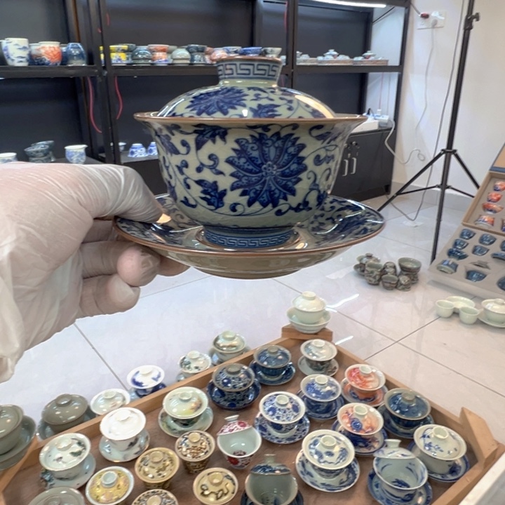 瓷片淘泥元宝盖碗缠枝莲全品