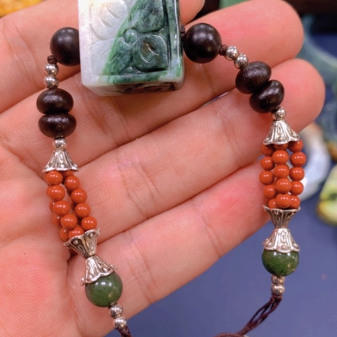 【闪购商品】翡翠手链未镶嵌翡翠