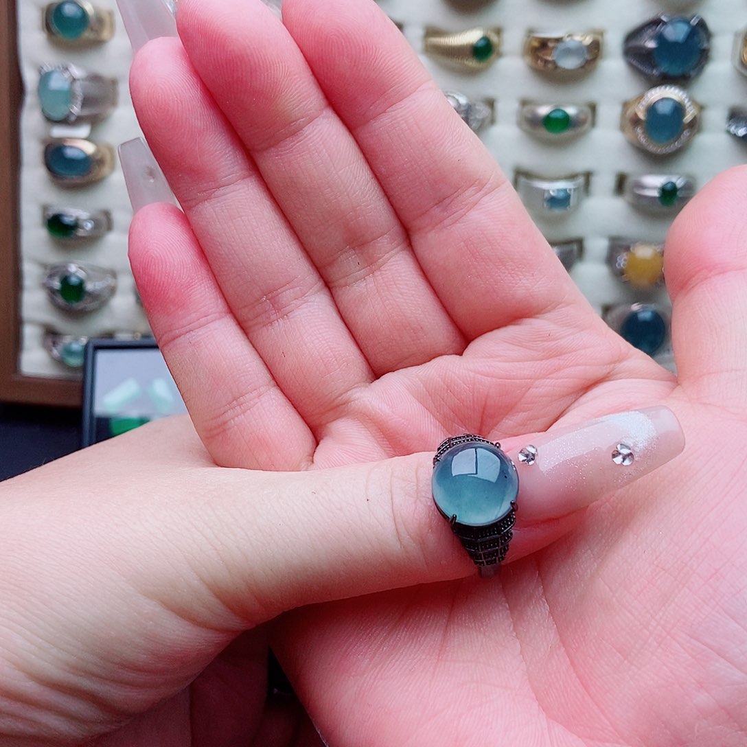 未镶嵌戒指翡翠逐**河1