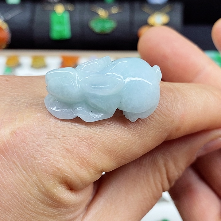 翡翠吊坠(不含链)未镶嵌吊坠