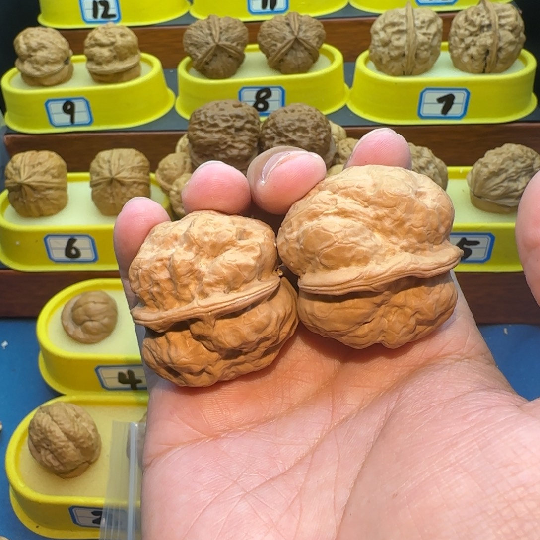 白***夜把件桃核金蟾疙瘩包