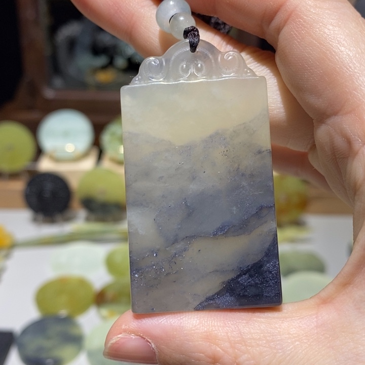 岫玉未镶嵌颈饰颈饰12