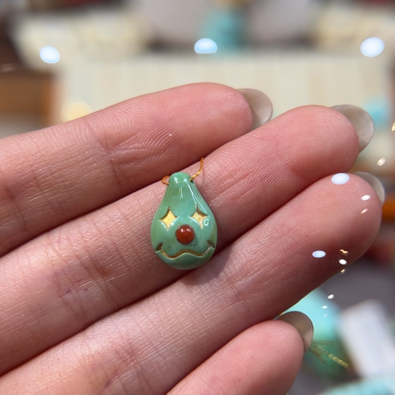 【闪购商品】未镶嵌绿松石小丑卡子