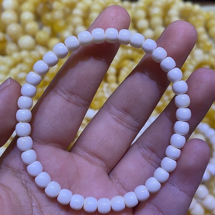 未镶嵌蜜蜡珠宝奇石5.3m