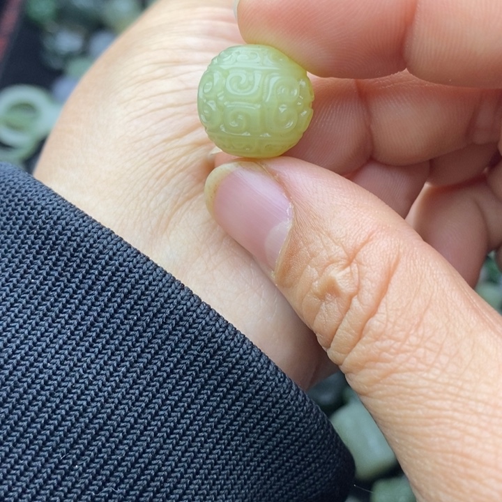 宽***哥和田玉未镶嵌颈饰