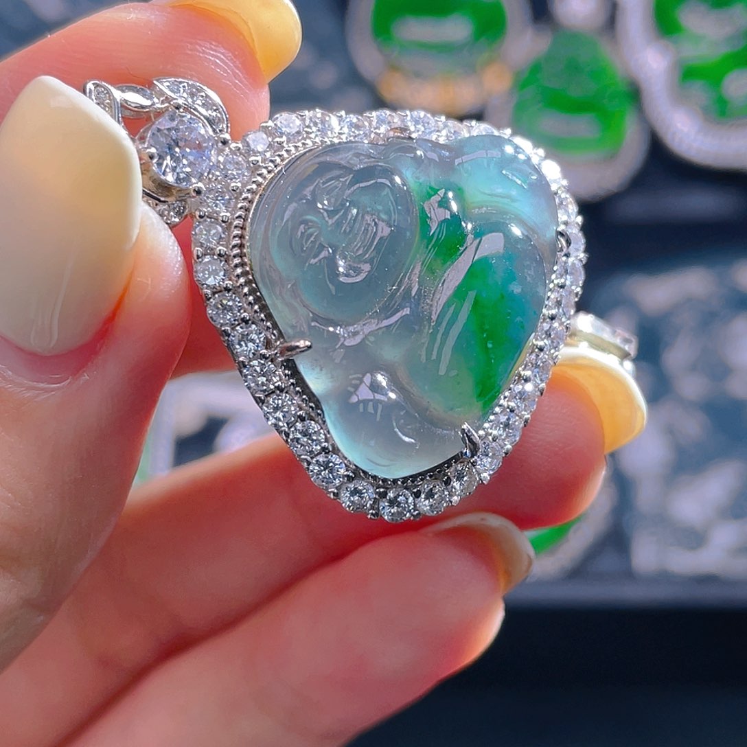 颈饰未镶嵌翡翠翡翠