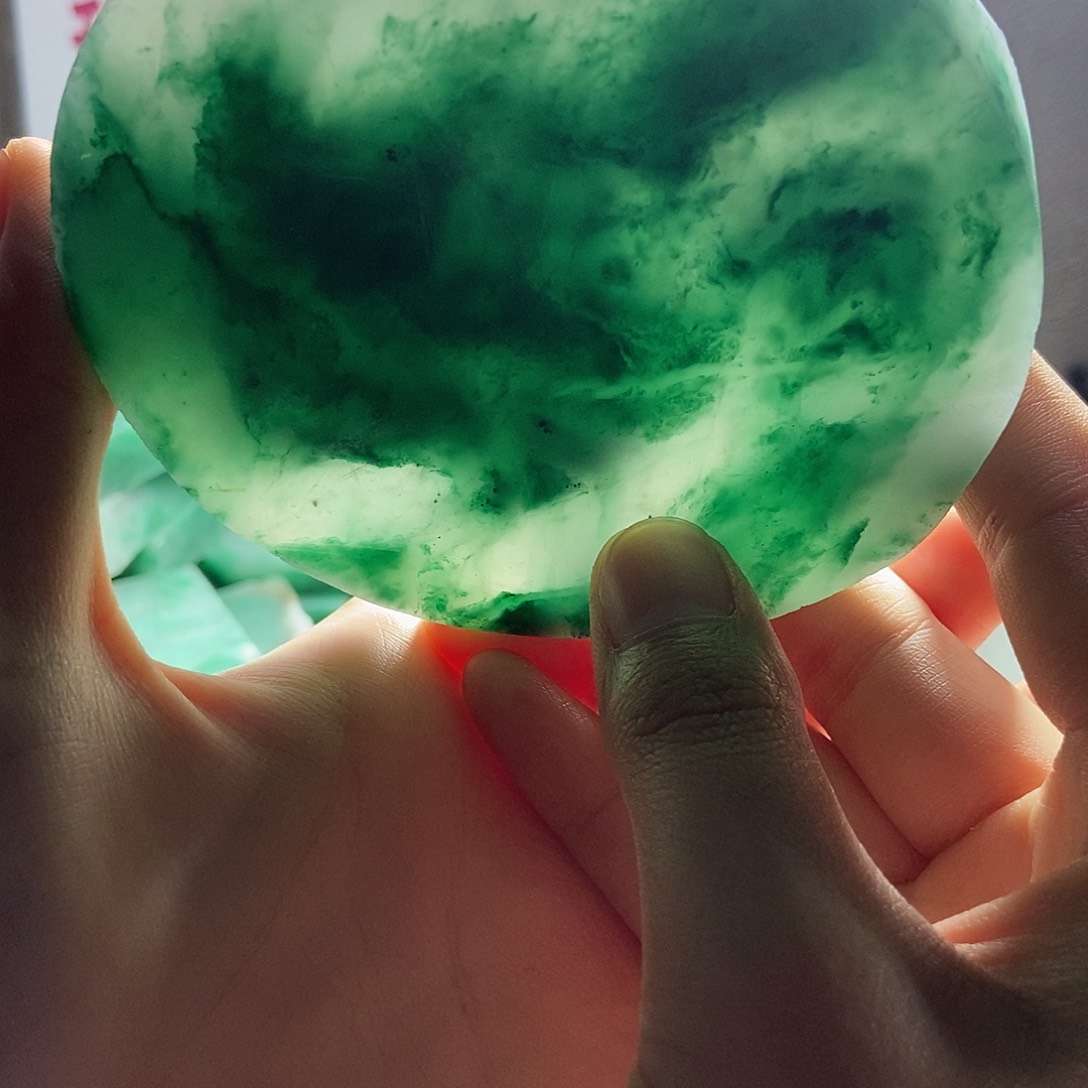 宇***儿定制石英质玉（非洲翠）