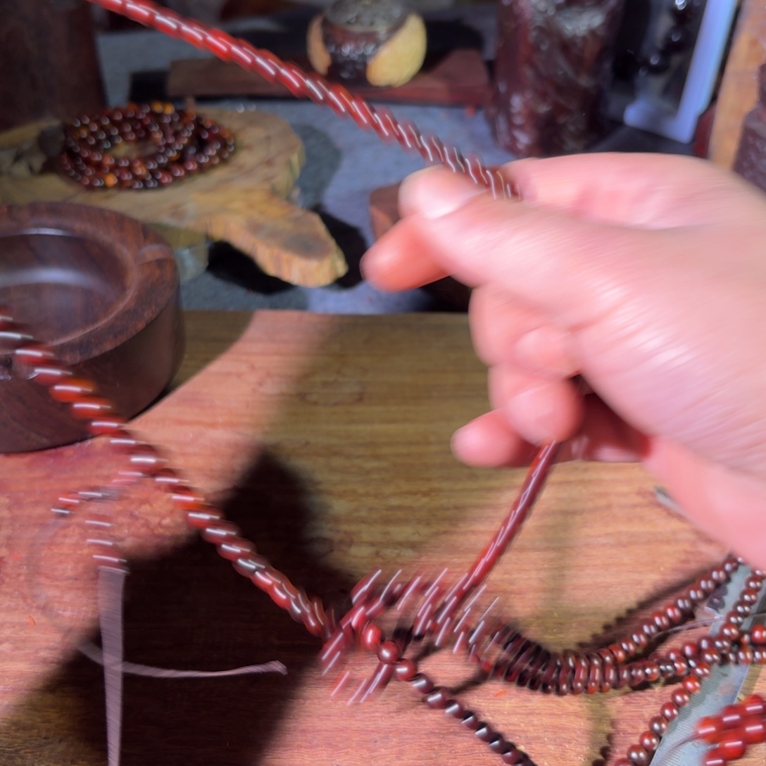 檀香紫檀（小叶紫檀）0.6/108多圈