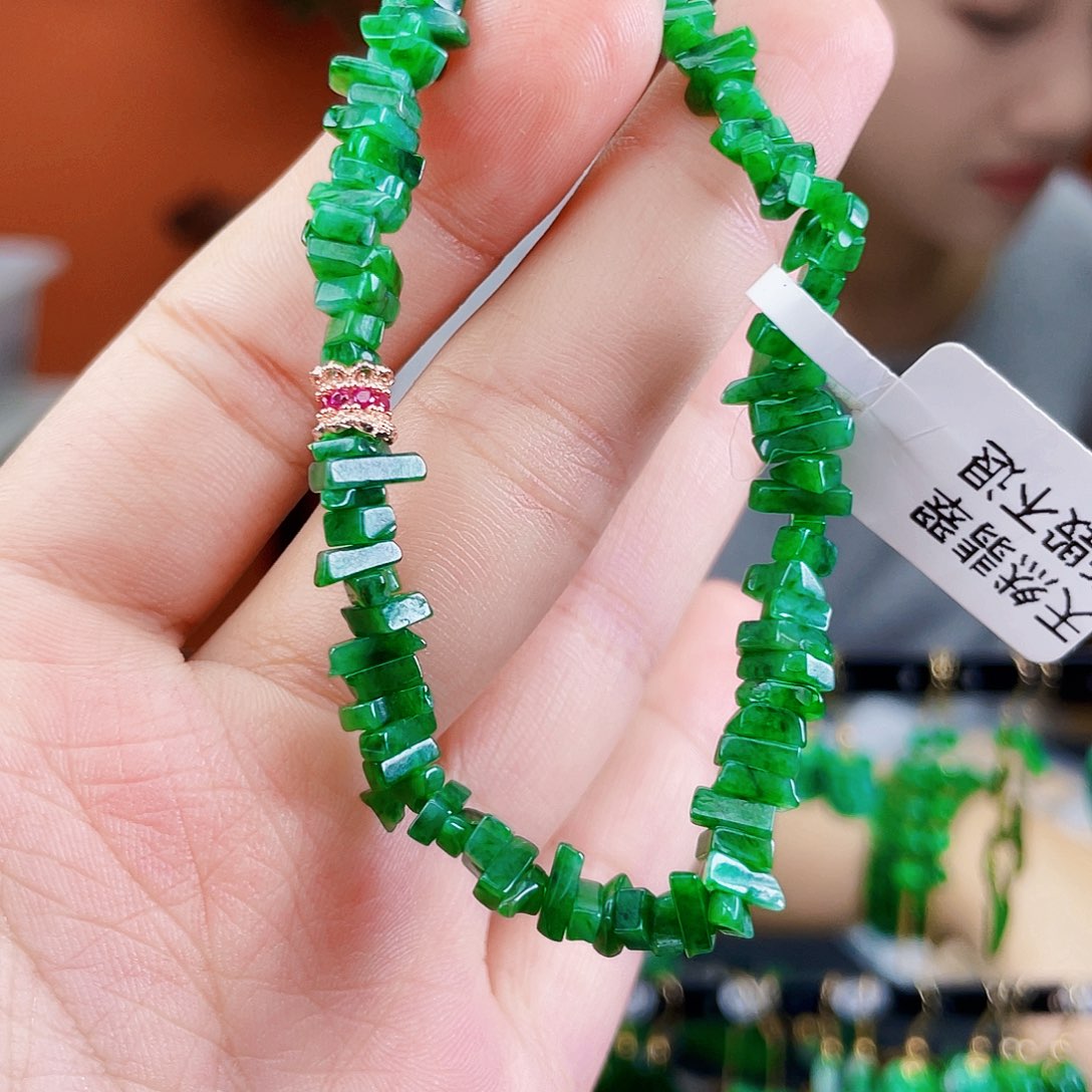 翡翠未镶嵌耳饰饰品