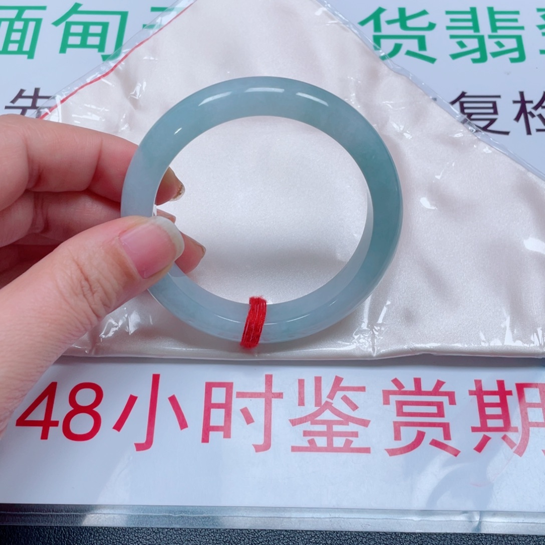 冰***，翡翠未镶嵌手镯冰胶蓝