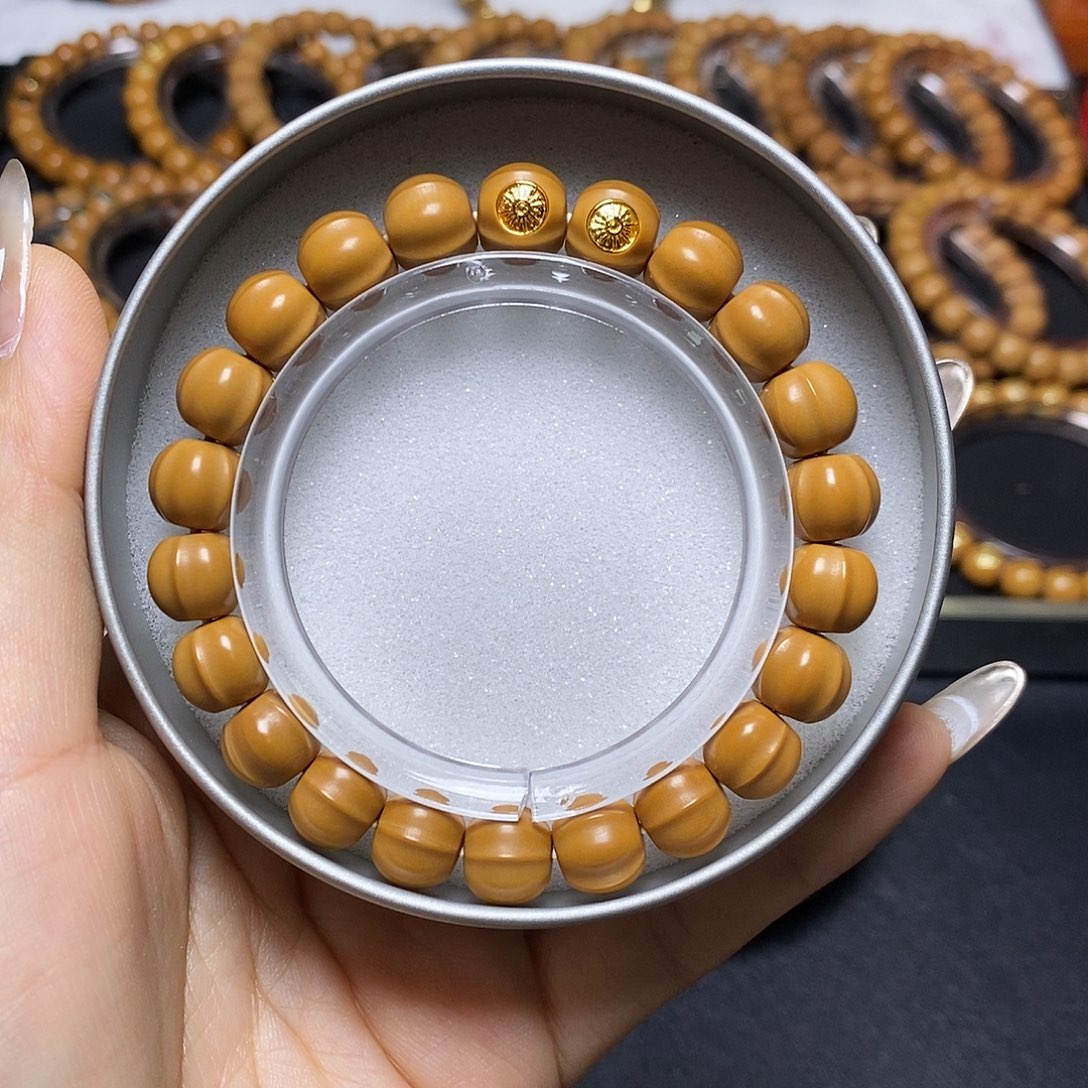 猴头核桃手串双标四花鲨鱼鳍尺寸11左右全品单号337号