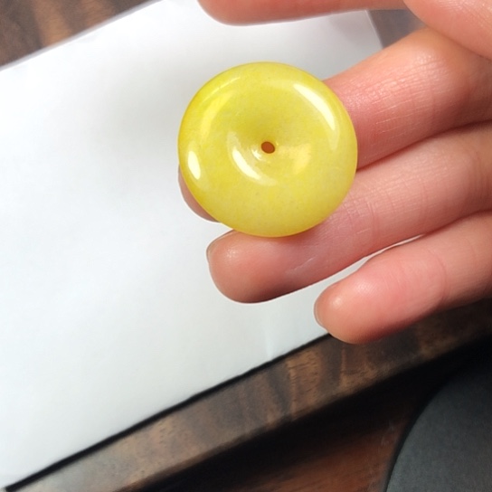 翡翠未镶嵌颈饰缅甸A货，每天下午1点半开播