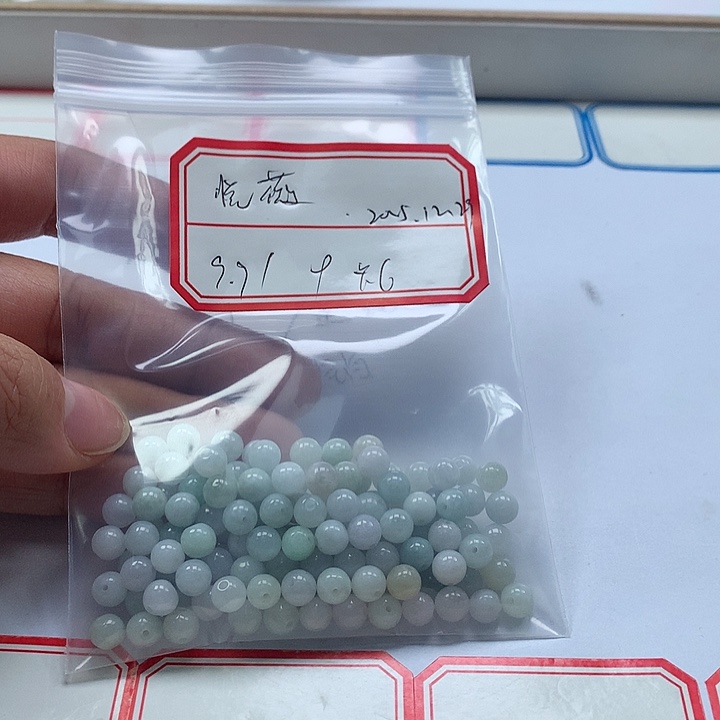 悦***薇翡翠未镶嵌手链翡翠