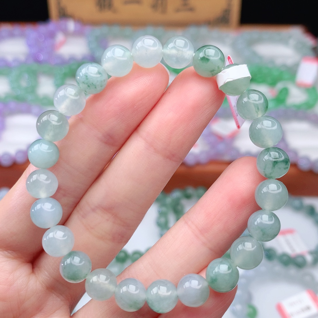 翡翠手链未镶嵌翡翠7.6mm